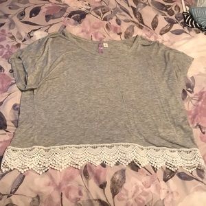 Grey t shirt with white lace